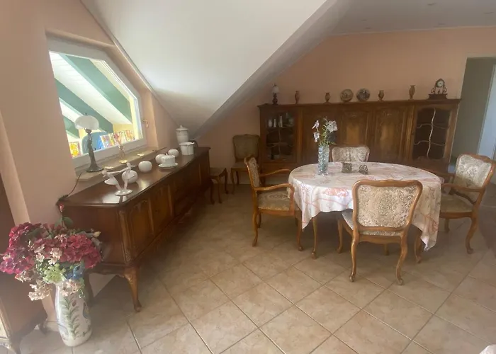 Ipf- Und Schlossblick Apartment